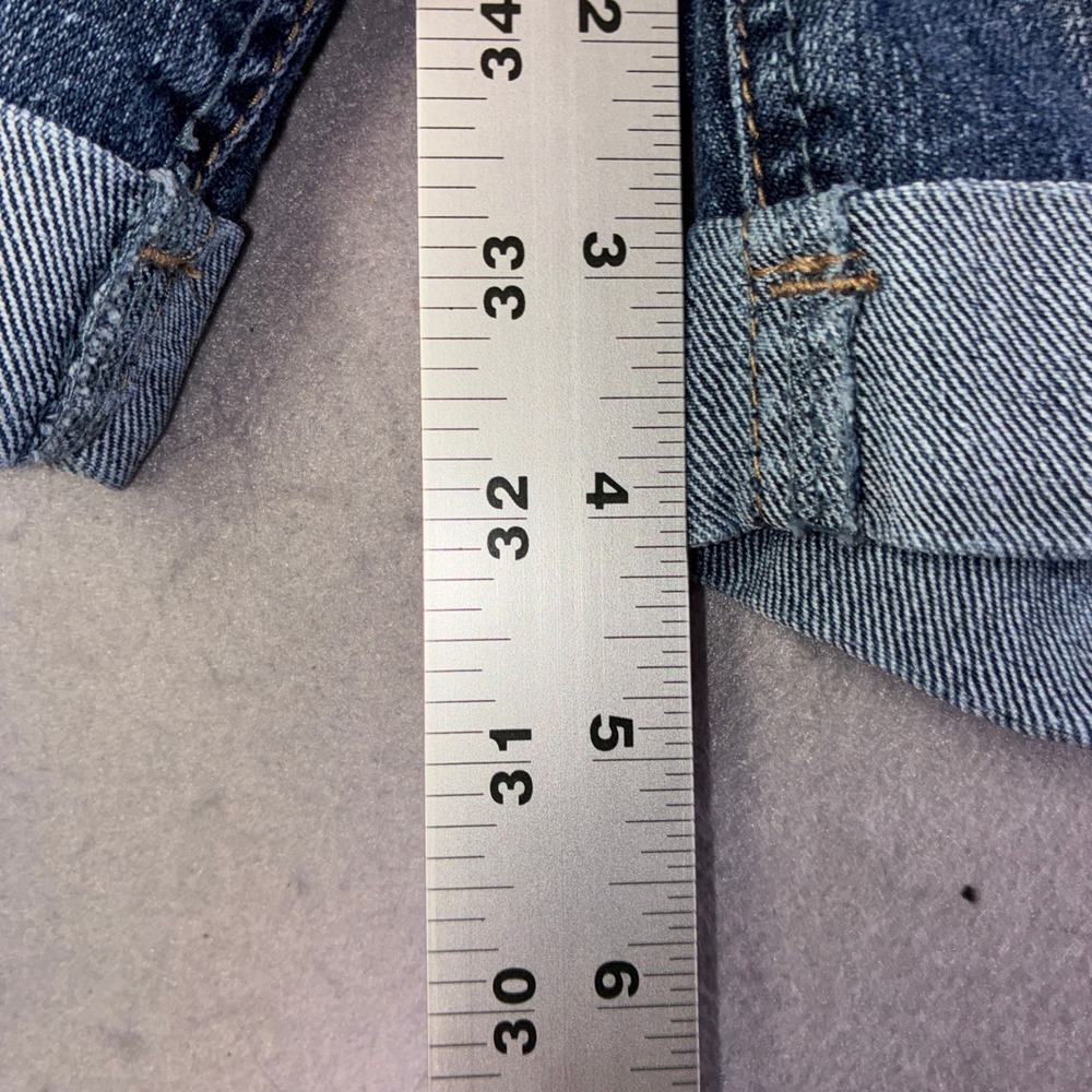 275 WallFlower Denim Shorts Womens 7 Blue Cuffed Embroidered Low Rise - Picture 5 of 8